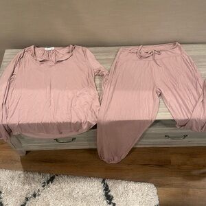 Barefoot Dream Luxe Milk Jersey PJs. Size Large. Washed once but not worn.